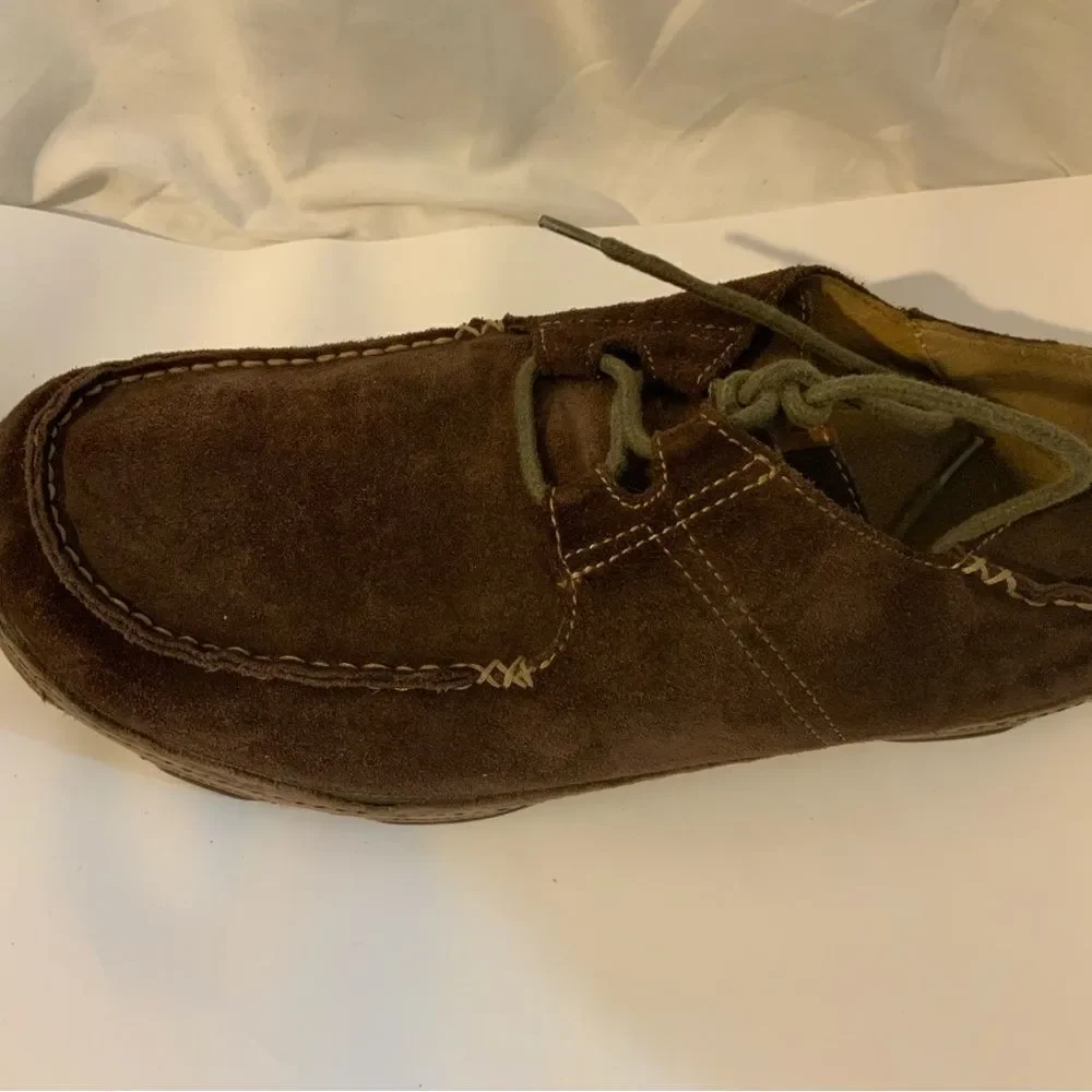 OluKai Suede Men's Ohana Lace-Up Moccassins size 10.5